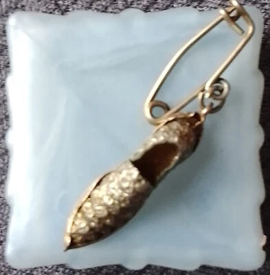 ANTICA SPILLA CON CIONDOLO SCARPA IN ARGENTO 800 ANNI '60 - Immagine 1 di 4