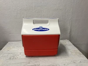 IGLOO Playmate Mini Cooler Red Made in U.S.A. 4-quart - Picture 1 of 7