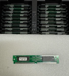 Samsung Vintage & New 8MB (2X32-60) EDO Non Parity 72pin SIMM KMM5322204BW-6 - Picture 1 of 2