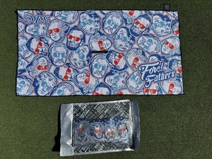 Swag Golf "Stacked Fore Fathers" rot & blau Driver Kopfbedeckung & Handtuch limitiert - Bild 1 von 4