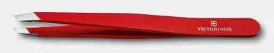 Victorinox Rubis Pinzette schräg in Rot