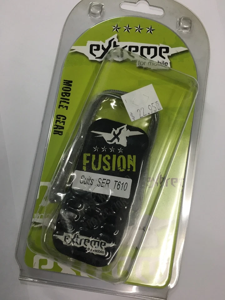 Estuche Sony Ericsson T610i,T630i Extreme Fusion transparente XE-ET61 nuevo en paquete Foto 1 de 4