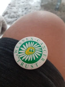 Wessex Cancer Trust Vintage Abzeichen  - Bild 1 von 2