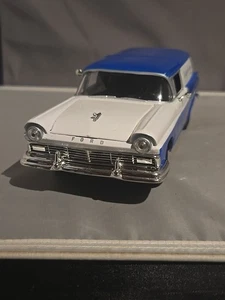 Johnny Lightning Ford Motor Company 1957 Ford Courier Sedan Delivery (NO BOX) - Picture 1 of 11