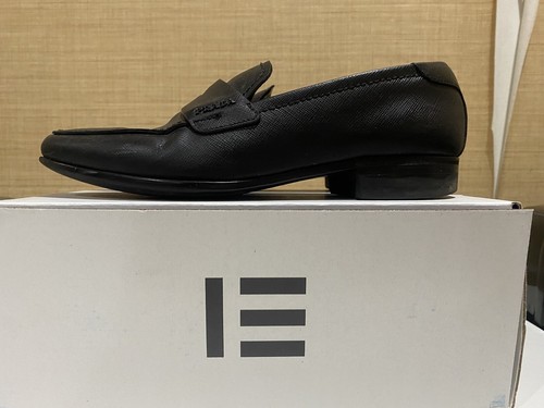 PRADA Uomo Pelle Saffiano Nero US 5 TIRA SMALL