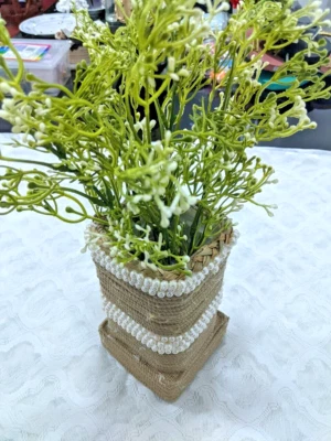 Florero decorativo creativo hecho a mano hágalo usted mismo Foto 1 de 2