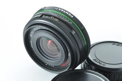 Top Mint Pentax  Prime lens 21mm F/3.2 AL Limited Lens for Pentax Free Ship SJ22 - Image 1 of 4
