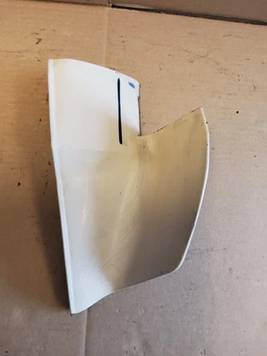 Ford Crown Vic Victoria LTD 1979-1987 paso guardabarros delantero derecho parachoques relleno OEM Foto 1 de 3