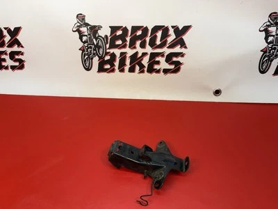 1985 - 2007 年本田 CH80 精英座椅锁 CH 80 772220-GV4-900 锁原始设备制造商 — 第 1/4 张图片