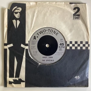 The specials, Ghost Town 7” 45 VINYL SINGLE 2 Tone 1981 ORIGINAL PRESS (z - Picture 1 of 3