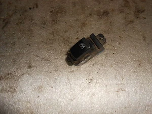 Interruptor elevalunas eléctrico kia rio año 1999-2002 delantero derecho - Imagen 1 de 2