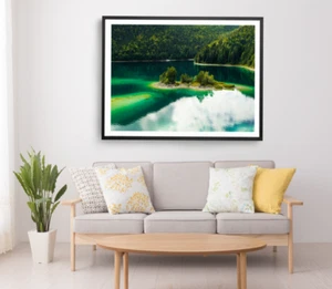 Estampado de montaña, arte de pared de bosques y árboles, arte de pared natural enmarcado en río, natural - Imagen 1 de 5