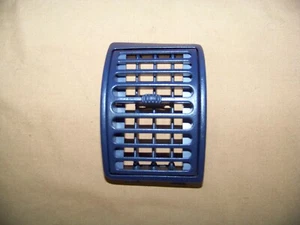 1995-'98 Right Blue Passenger Vent for Sierra, Silverado & SUV P/N 15959802 - Picture 1 of 8