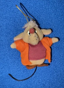 McDonald's Cinderella Christmas Ornaments Jaq Small Stuffed Plush Mouse 1987 - Picture 1 of 8