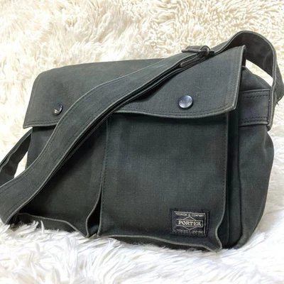 Bolso Mensajero Yoshida Porter Smokey Bolso de Hombro Lona Negro Usado 2512SM Foto 1 de 4