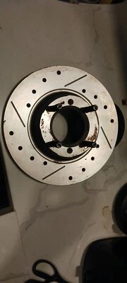 Rotores de freno delanteros Alfa Romeo Alfetta 2.0 Foto 1 de 4