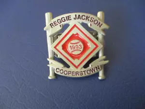 1993 COOPERSTOWN BASEBALL HALL OF FAME PIN RARE REGGIE JACKSON NEW YORK YANKEES - Picture 1 of 2