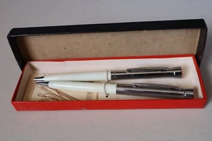 Vintage Garland White & chrome Pen & Pencil Set FLO-NIK & Box k - Picture 1 of 7