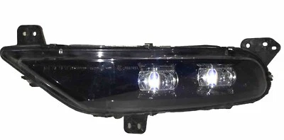 Luz antiniebla LED DRL lado del conductor Chrysler 300 2015-2020 P9403949 Foto 1 de 4