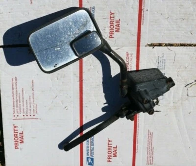 Honda VF700C Magna 1985-1986 OEM palanca de freno delantera con resolución/espejo  Foto 1 de 2