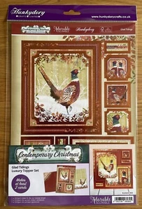 Kits de fabricación de tarjetas de Navidad contemporáneas Hunkydory - varios títulos - Imagen 1 de 4