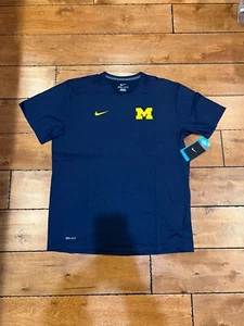 NIKE DRI-FIT UNIVERSITY OF MICHIGAN WOOLVERINES FOOTBALL T-SHIRT NAVY XL NEW NWT - Picture 1 of 4