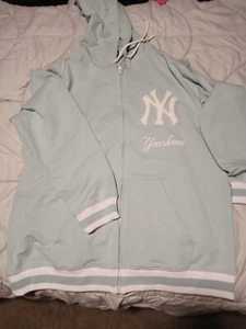New York Yankees  NewEra MLB Logo Select Mens Full Zip Hoodie Mint Green XL NWT - Picture 1 of 4