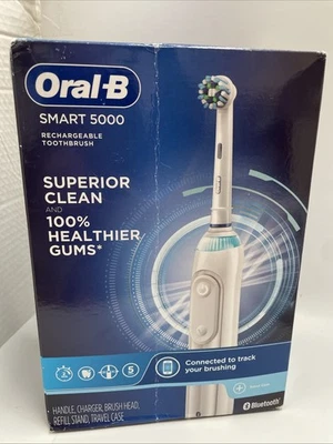 Cepillo de dientes eléctrico recargable Oral-B Pro 5000 Smartseries Power Foto 1 de 2