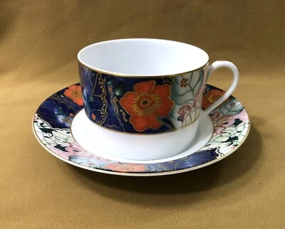 tasse en porcelaine signé RAYNAUD LIMOGES modèle TOUT FOU BAUDELAIRE Déjeuner - Photo 1/4