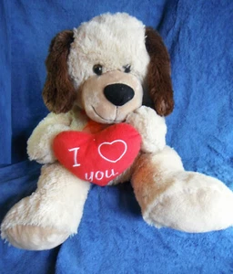 *2111* Target - Perro San Valentín con ""Yo you"" en almohada en forma de corazón - 42 cm - Imagen 1 de 5