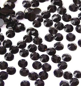 Schwarz -- Harz Flatback Strass Sortiert 14 geschnitten Hochwertig 2 3 4 5 6 mm - Bild 1 von 1