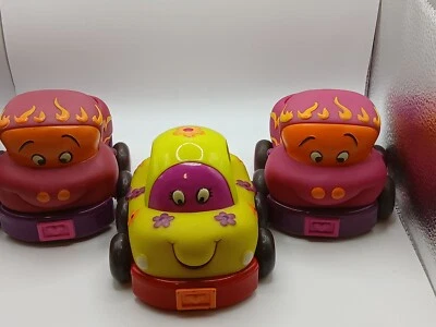 Игрушечные мягкие автомобили Battat Just B. Wheeee-ls — 7 штук — б/у - Изображение 1 из 4