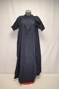 Neu mit Etikett Quitte 100 % Baumwolle Schweizer Punkte Midi marineblau Kleid Größe XS - Bild 1 von 5