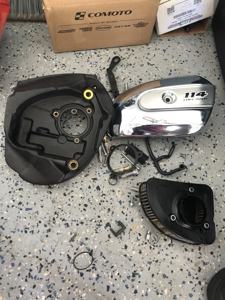 Harley Davidson Tri Glide Ultra 2024 filtro de aire y cubierta Foto 1 de 1