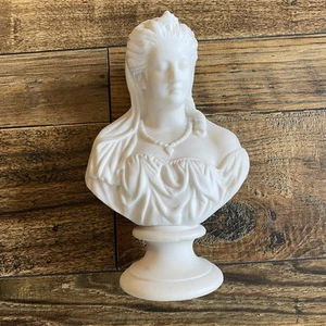 Antique 8.25” J & T Bevington Parian Bust Sculpture Of Young Juliet On Pedestal - Picture 1 of 9