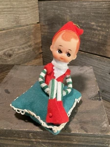 Ginocchiera elfo pixie occhio addormentato natalizio vintage su cuscino ornamento - Foto 1 di 6