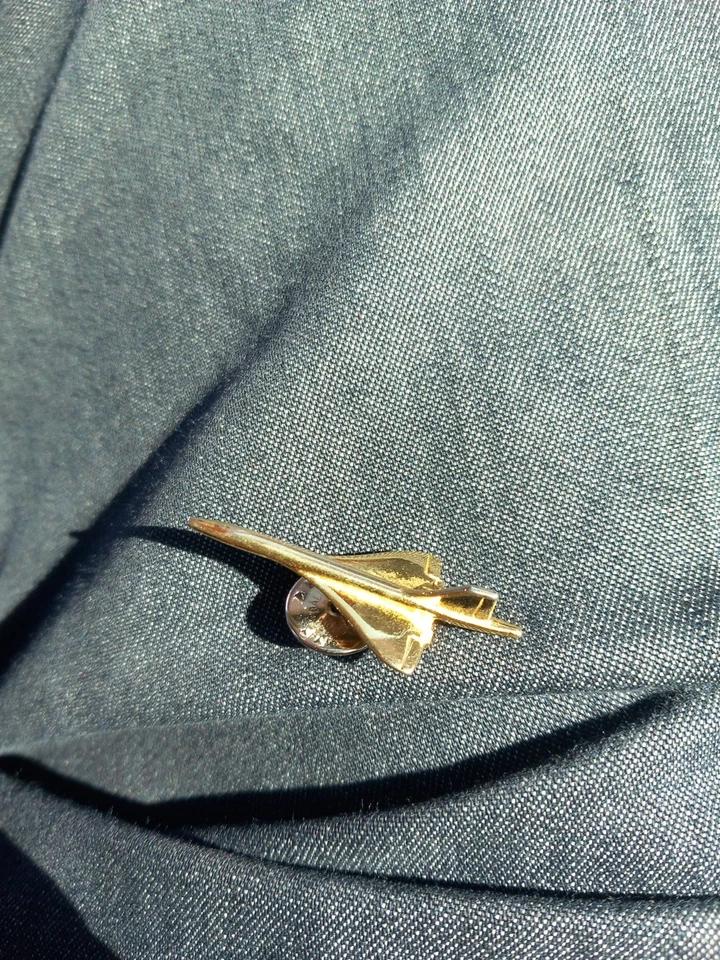 Pins pin's Avion Concorde Air France  - Photo 1/3