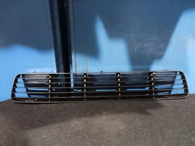 Parrilla delantera inferior (BR) Volkswagen Polo Classic 1996-2000 Foto 1 de 2