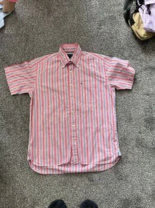 TOMMY HILFIGER MENS SHORT SLEEVE SHIRT Size Small…….. EXCELLENT CONDITION - Picture 1 of 4