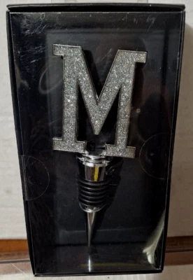 NUEVO BEBE Monograma Inicial "M" Botella de Vino Tapón Lentejuelas Brillo (Letra M) Foto 1 de 4