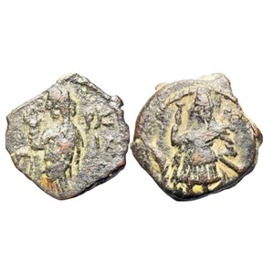 NABATEAN. Aretas IV, with Shaqilat. 9 BC-AD 40. Æ - Picture 1 of 1