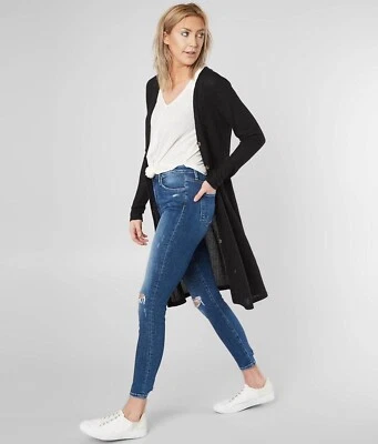 Cárdigan suéter con hebilla Daytrip para mujer tejido gofre negro cuello en V abotonado S Foto 1 de 4