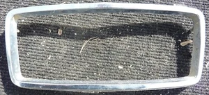 1968 68 Ford Mustang Front Grill Small Corral Trim Molding Center Ornament OEM - Bild 1 von 9