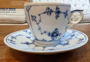 (4) Tazze e piattini in porcellana Royal Copenhagen blu scanalati pianura #2162 - 1 ° Qual - Foto 1 di 5