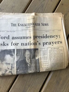 1974 Ford Assumes Office Presidency Asks For Nations Prayers - Picture 1 of 2