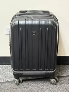 DELSEY PARIS Titanium Hardside Expandable Carry-On 21" Spinner Luggage Graphite - Picture 1 of 8