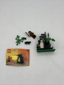 LEGO Castle: Ghostly Hideout (1596) Vintage 1993 90% COMPLETE w Instructions - Picture 1 of 5