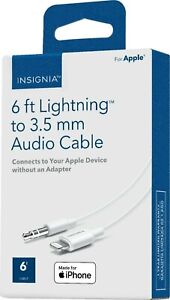INSIGNIA APPLE 6FT LIGHTING TO 3.5MM AUDIO CABLE USB A TO STEREO PHONO PLUG