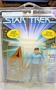 Star Trek LT. Hikaru Sulu Spencer Regalos Exclusivos Nuevo en Tarjeta con Cubierta Protectora - Imagen 1 de 1