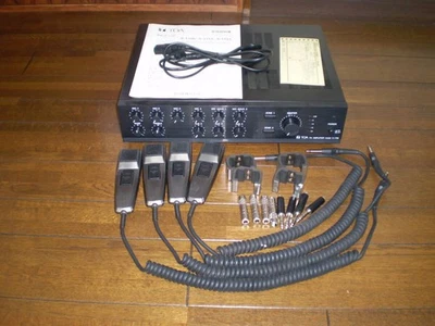 TOA PA amplifier A-1706 4-microphone set used item - Image 1 of 4